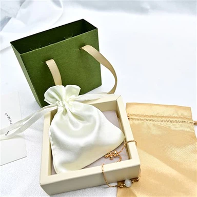 কাস্টম জুয়েলারি বক্স এবং ব্যাগ
